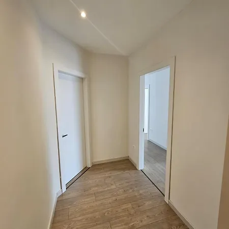 Lejlighed My 3 Zogu Zi Tirana